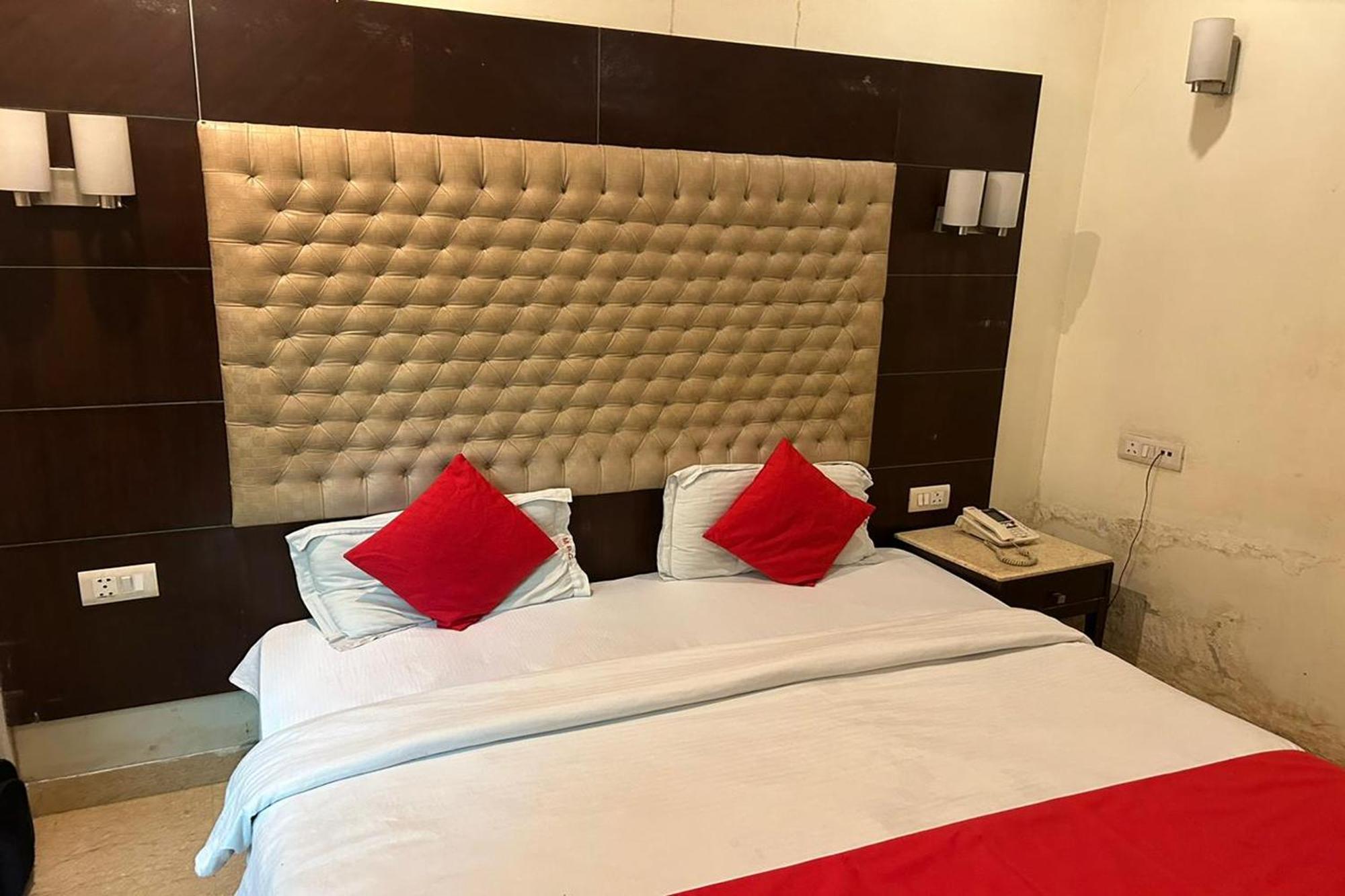 The Metropolis Guest House Near Rk Ashram Metro Station Нью-Делі Екстер'єр фото