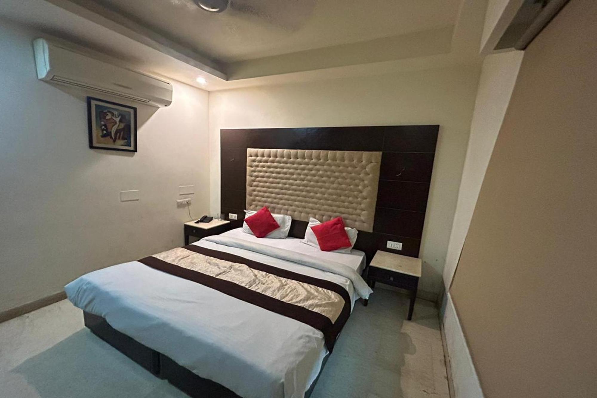 The Metropolis Guest House Near Rk Ashram Metro Station Нью-Делі Екстер'єр фото