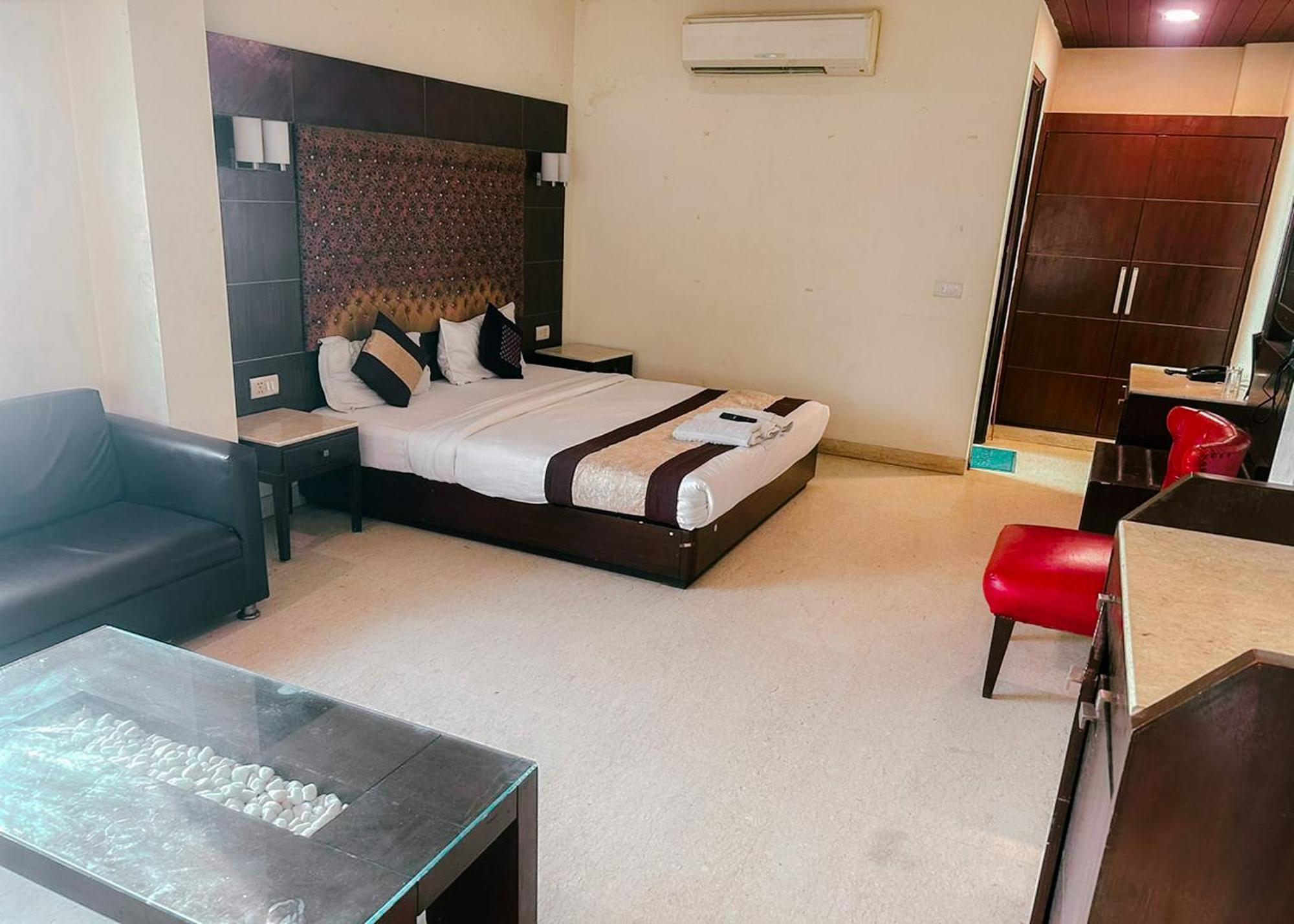 The Metropolis Guest House Near Rk Ashram Metro Station Нью-Делі Екстер'єр фото