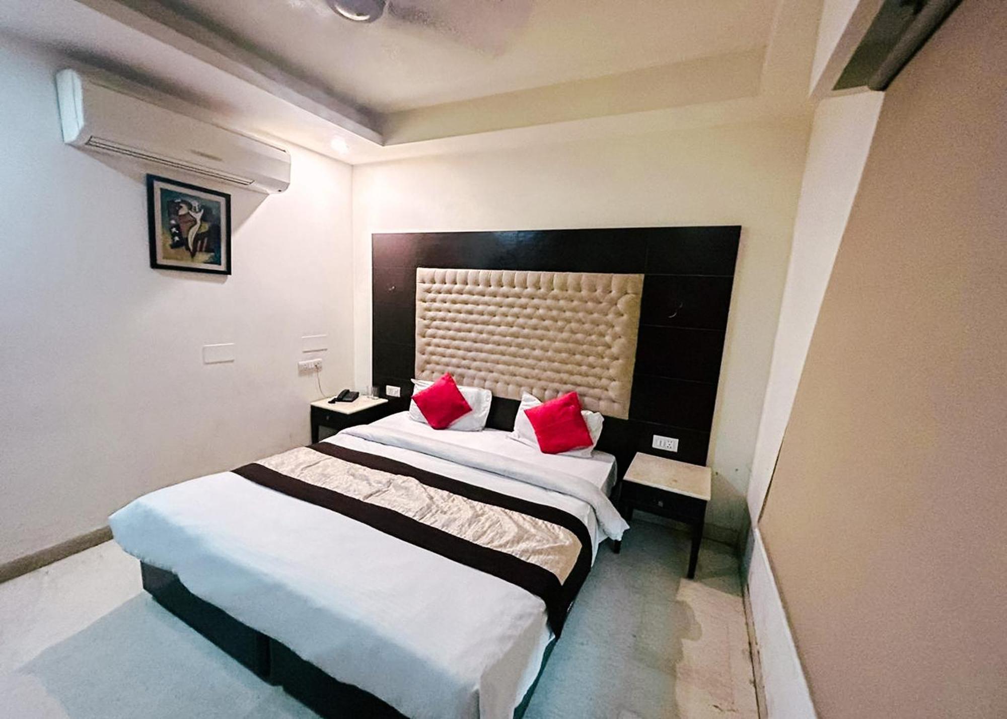 The Metropolis Guest House Near Rk Ashram Metro Station Нью-Делі Екстер'єр фото