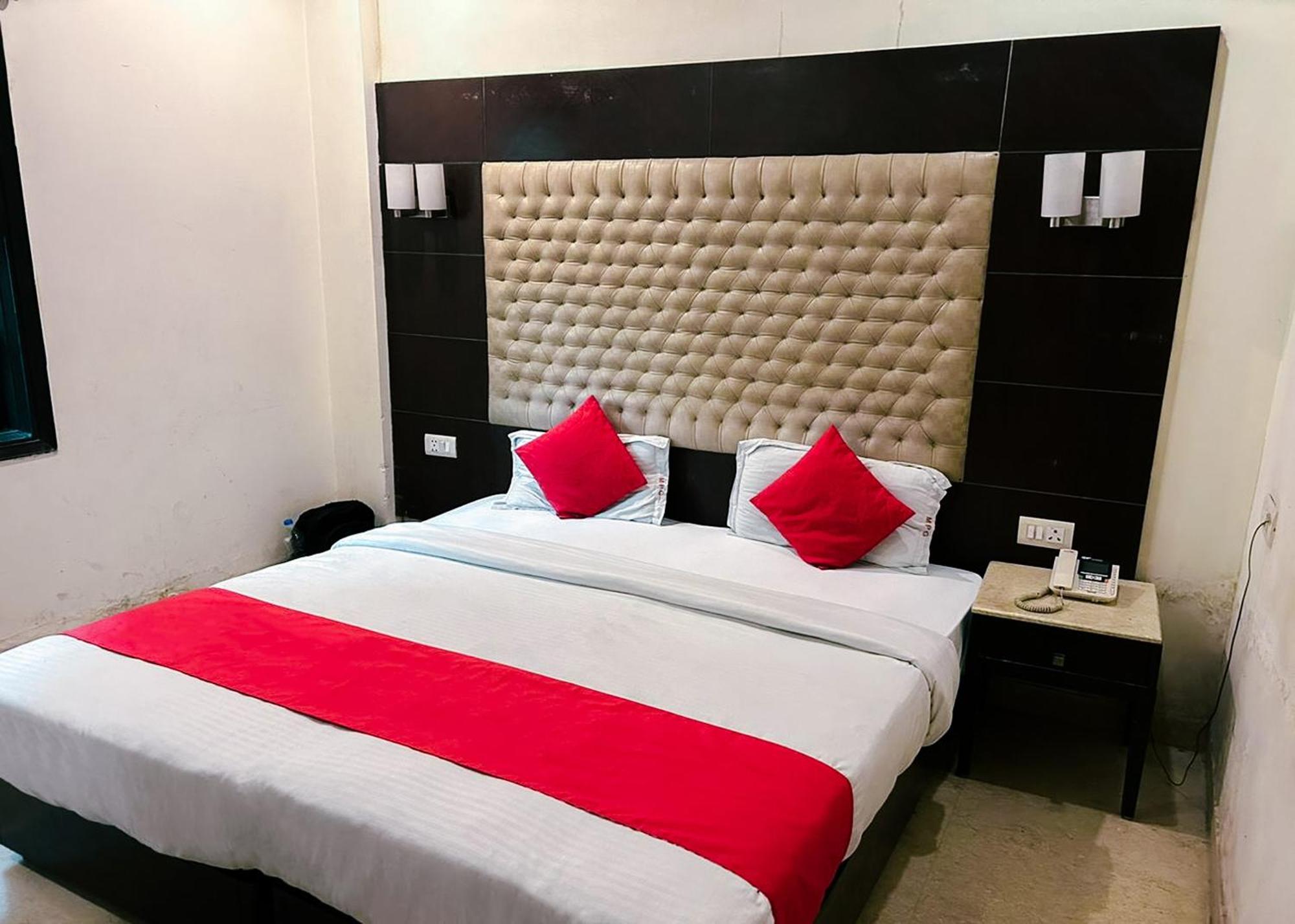 The Metropolis Guest House Near Rk Ashram Metro Station Нью-Делі Екстер'єр фото
